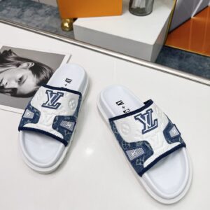 Louis Vuitton Women’s Pool Pillow Comfort Mule Blue For Women LV