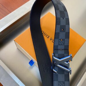 Louis Vuitton Initiales Reversible LV Belt Damier Graphite with Black Toned Hardware LV Women Belt – 100 Eu – 115 Cm