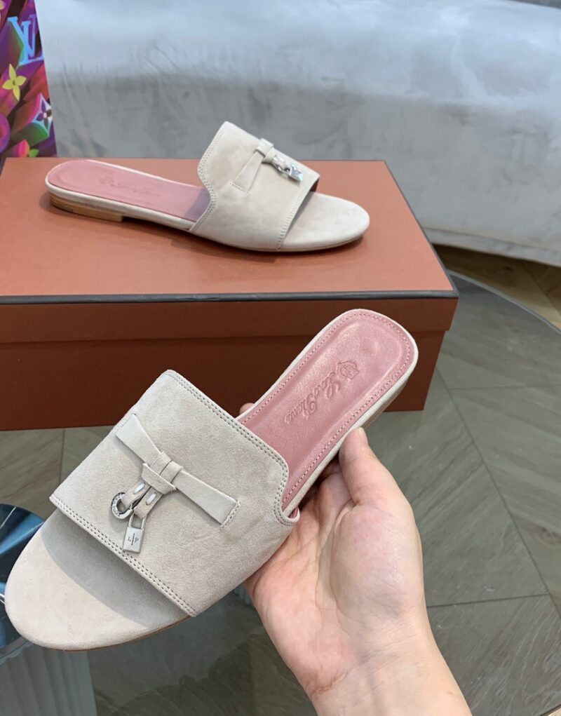 Loro Piana Summer Charms Sandal Powder PearlFor Women – FAI5580 A760 - Image 5