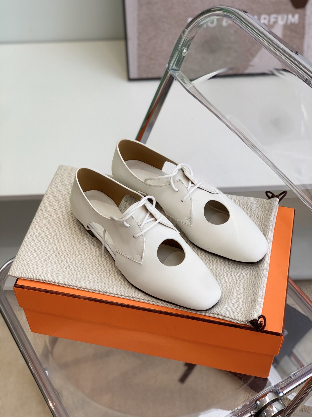 Hermes Epoca Oxford Shoe White For Women, Women’s Shoes H221024Z 90360 - Image 8