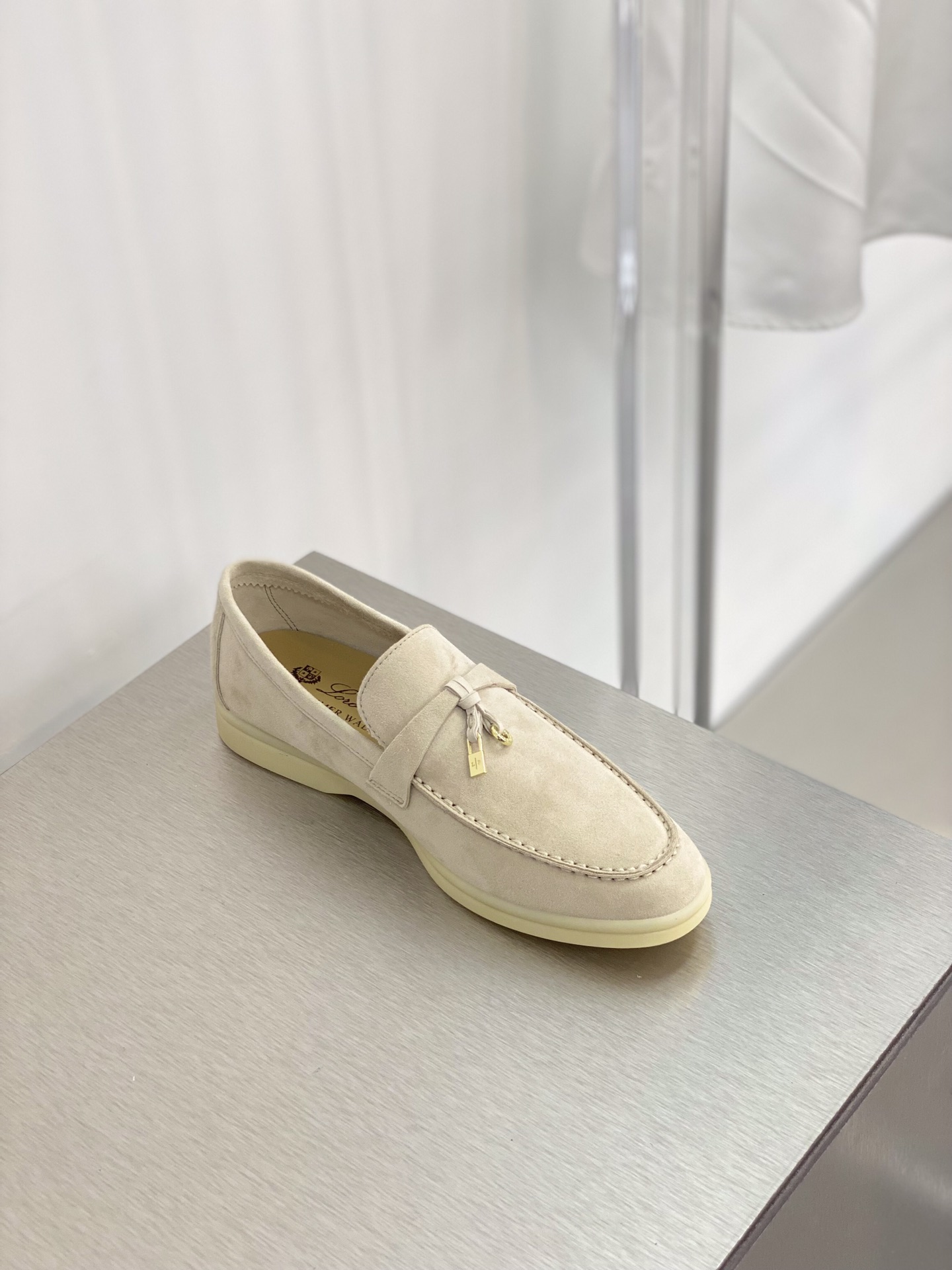 Loro Piana Summer Charms Walk Loafers Beige For Women – FAE5444 2096 - Image 10