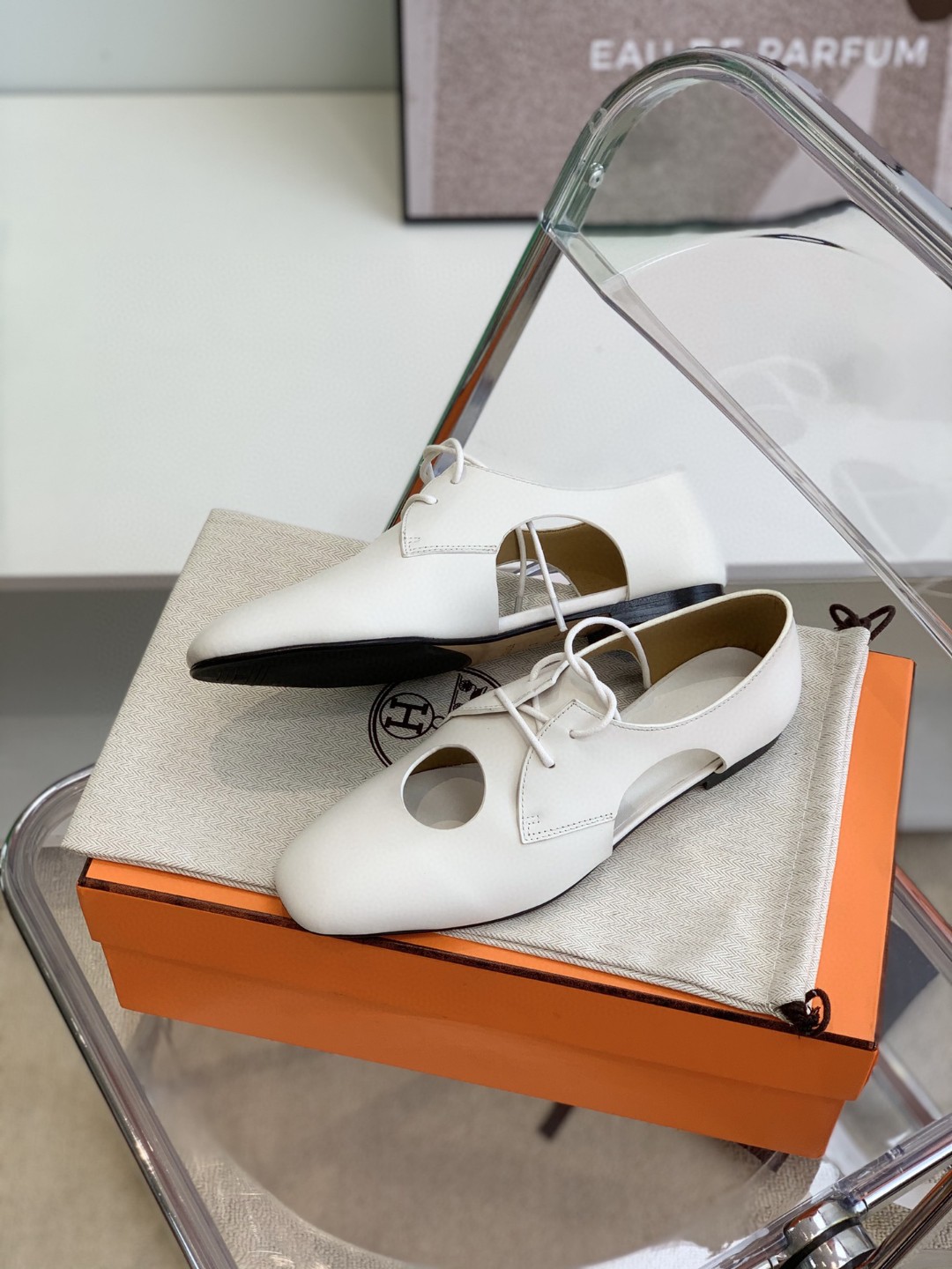 Hermes Epoca Oxford Shoe White For Women, Women’s Shoes H221024Z 90360 - Image 7