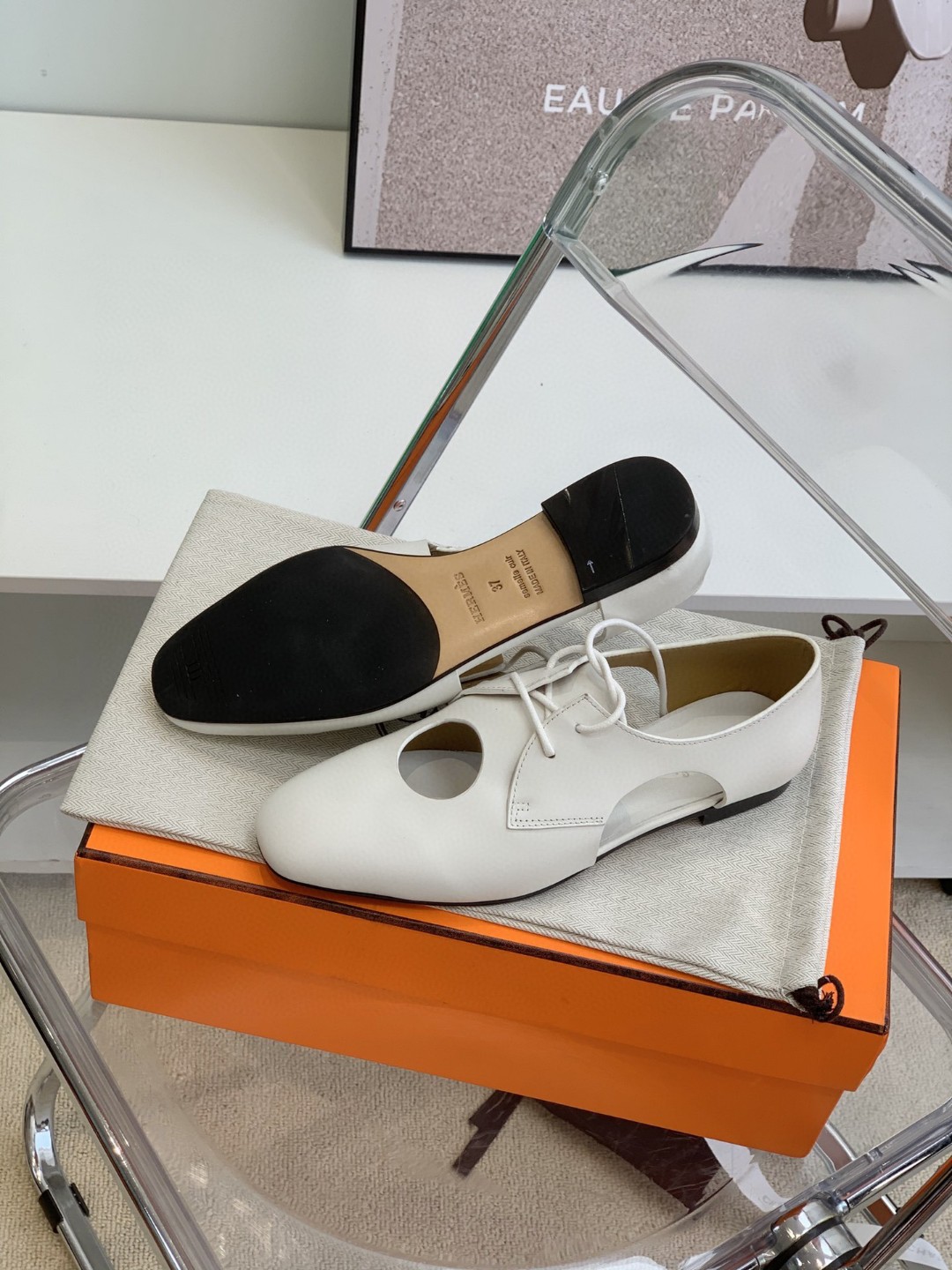 Hermes Epoca Oxford Shoe White For Women, Women’s Shoes H221024Z 90360 - Image 2