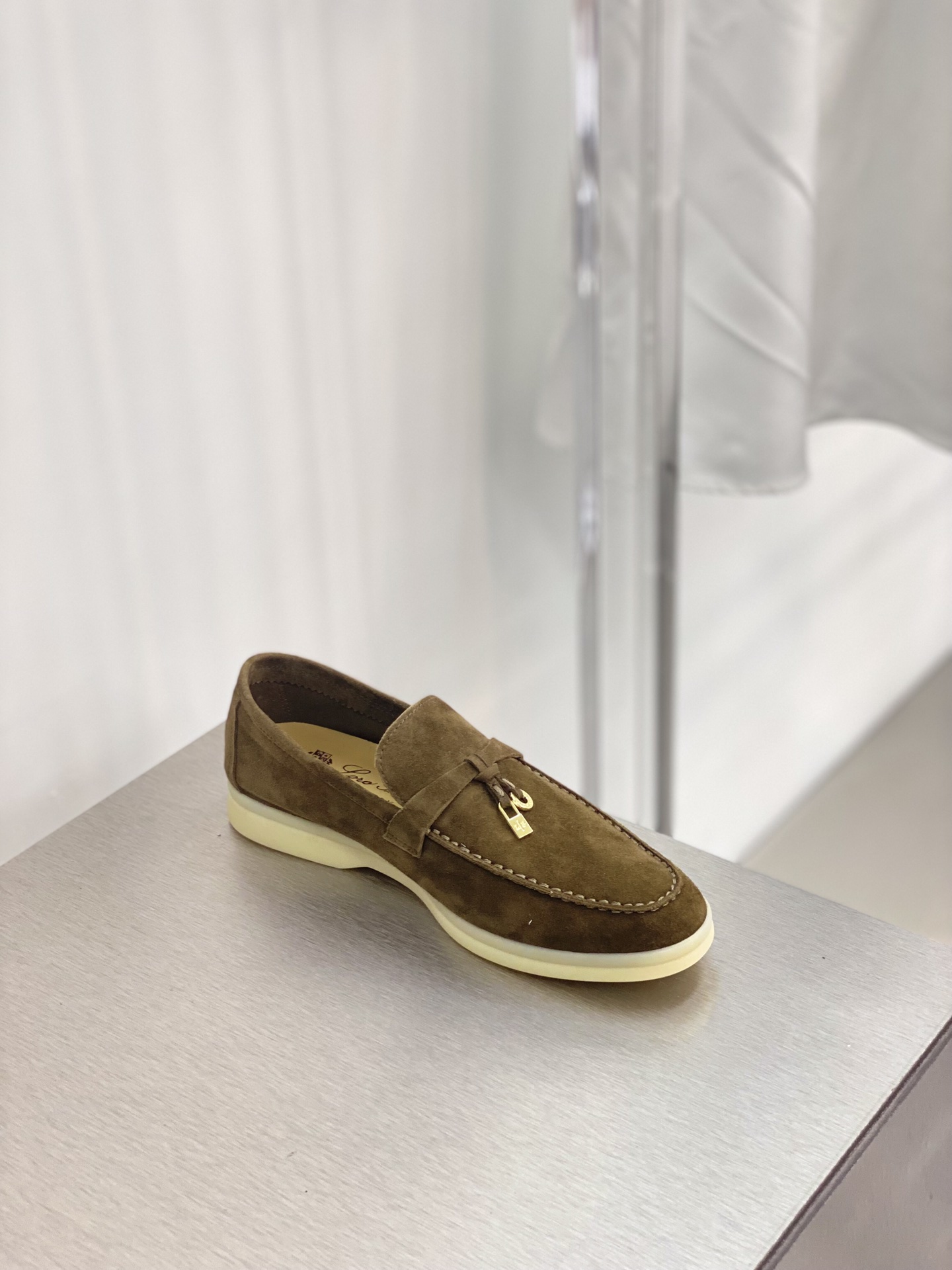 Loro Piana Summer Charms Walk Loafers Tea Room For Women – FAE5444 50KY - Image 15