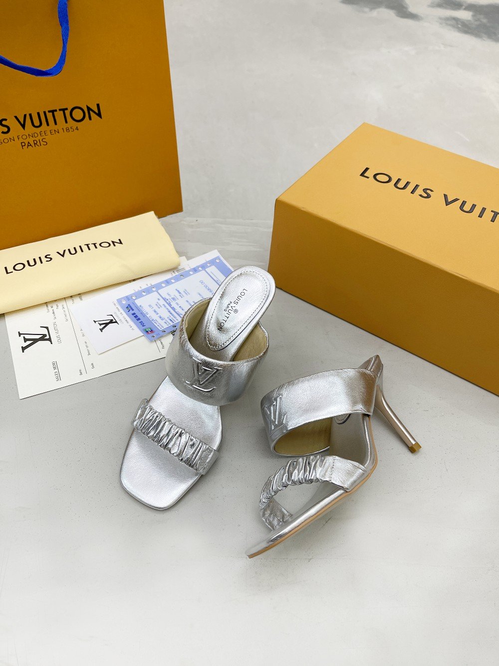 Louis Vuitton Women’s Drapy Mule Sliver For Women LV