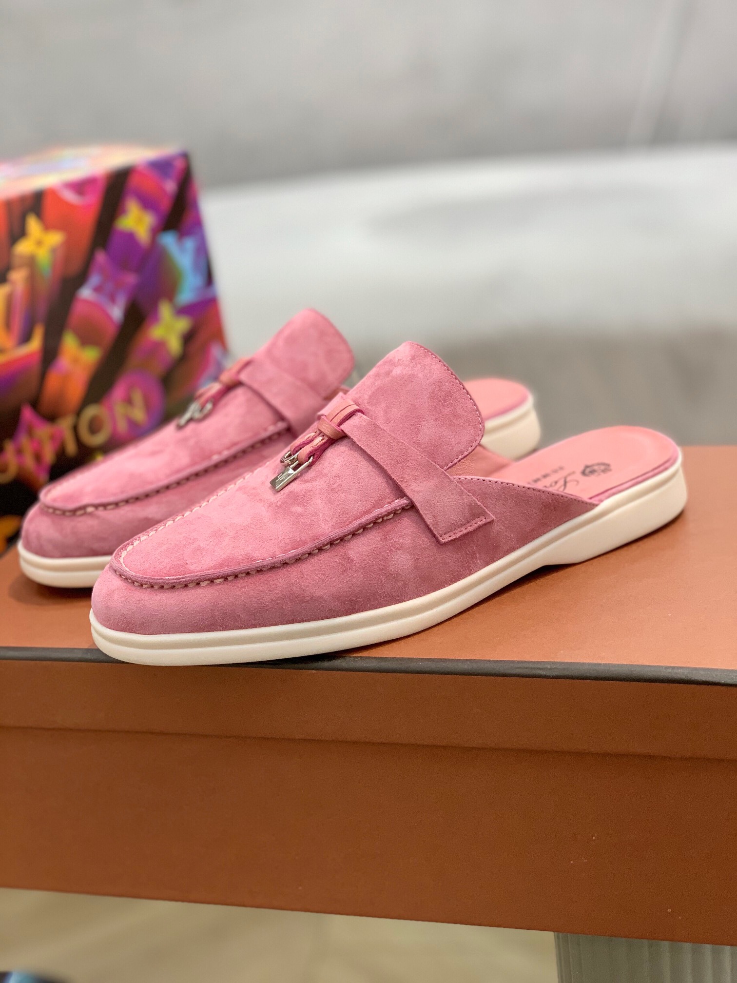 Loro Piana Babouche Charms Walk Loafers Wild Mauve For Women – FAI1543 30F4 - Image 14