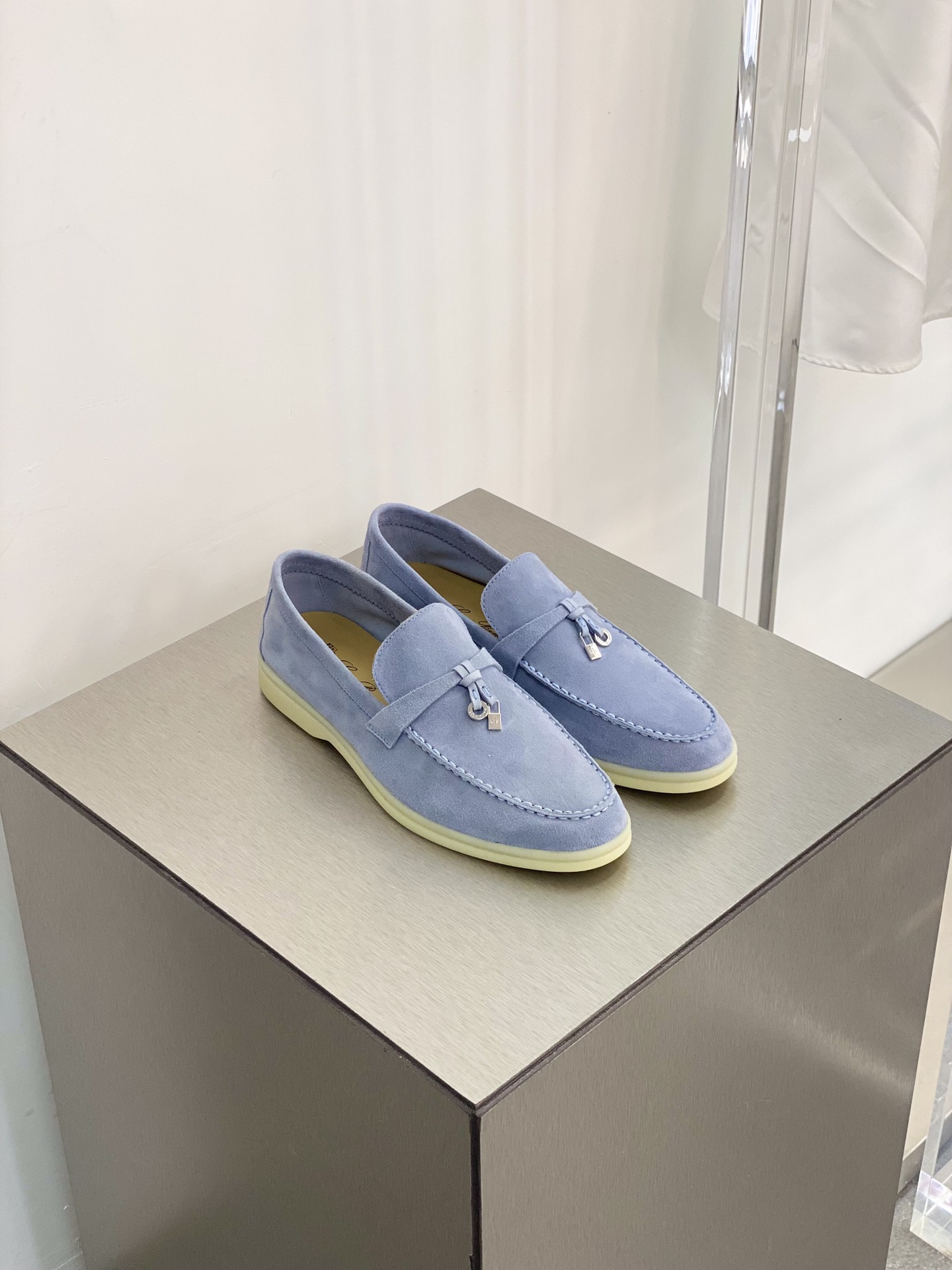 Loro Piana Summer Charms Walk Loafers Purple For Women – FAE5444 401F - Image 14