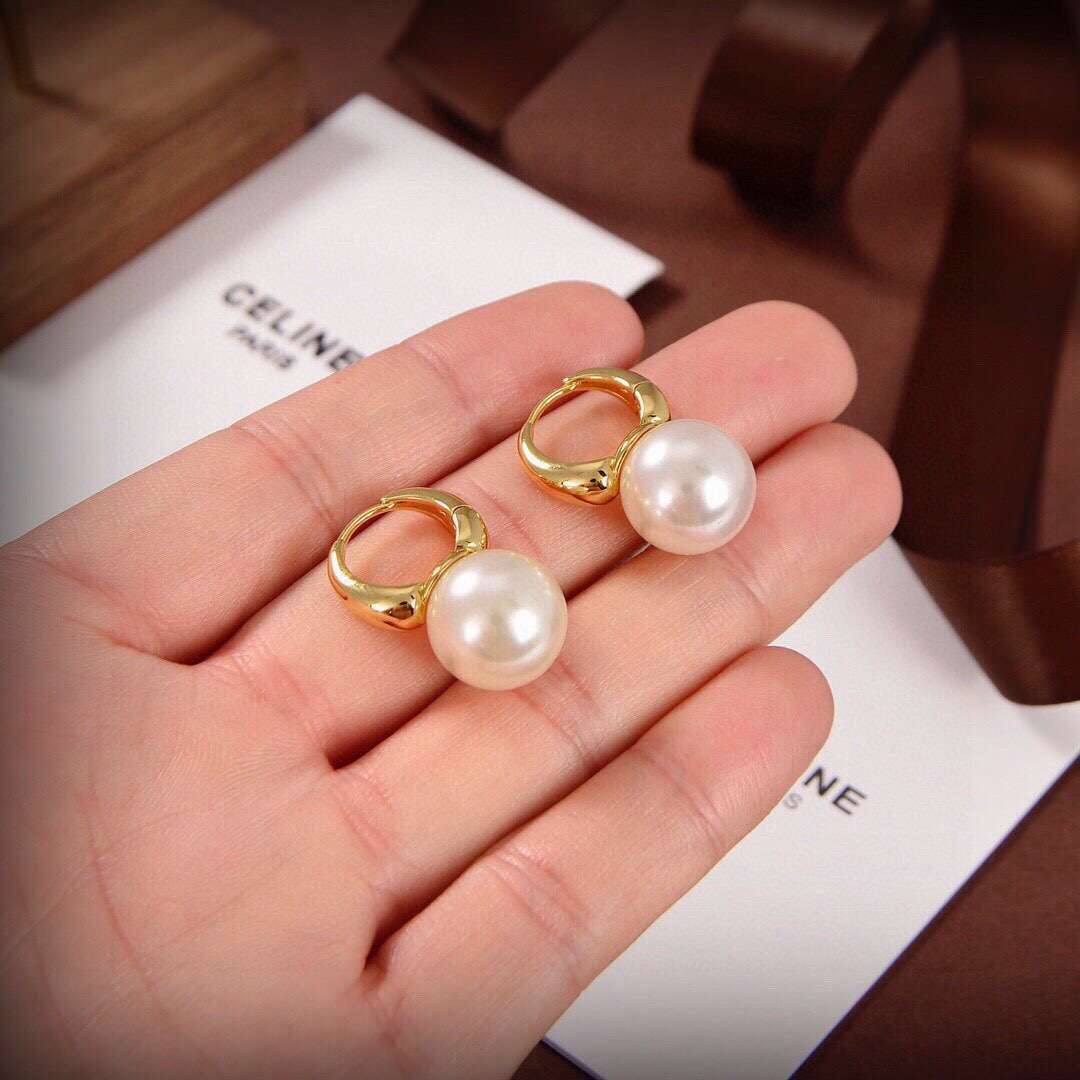 Celine Pearl Earrings Gold For Women - Image 4