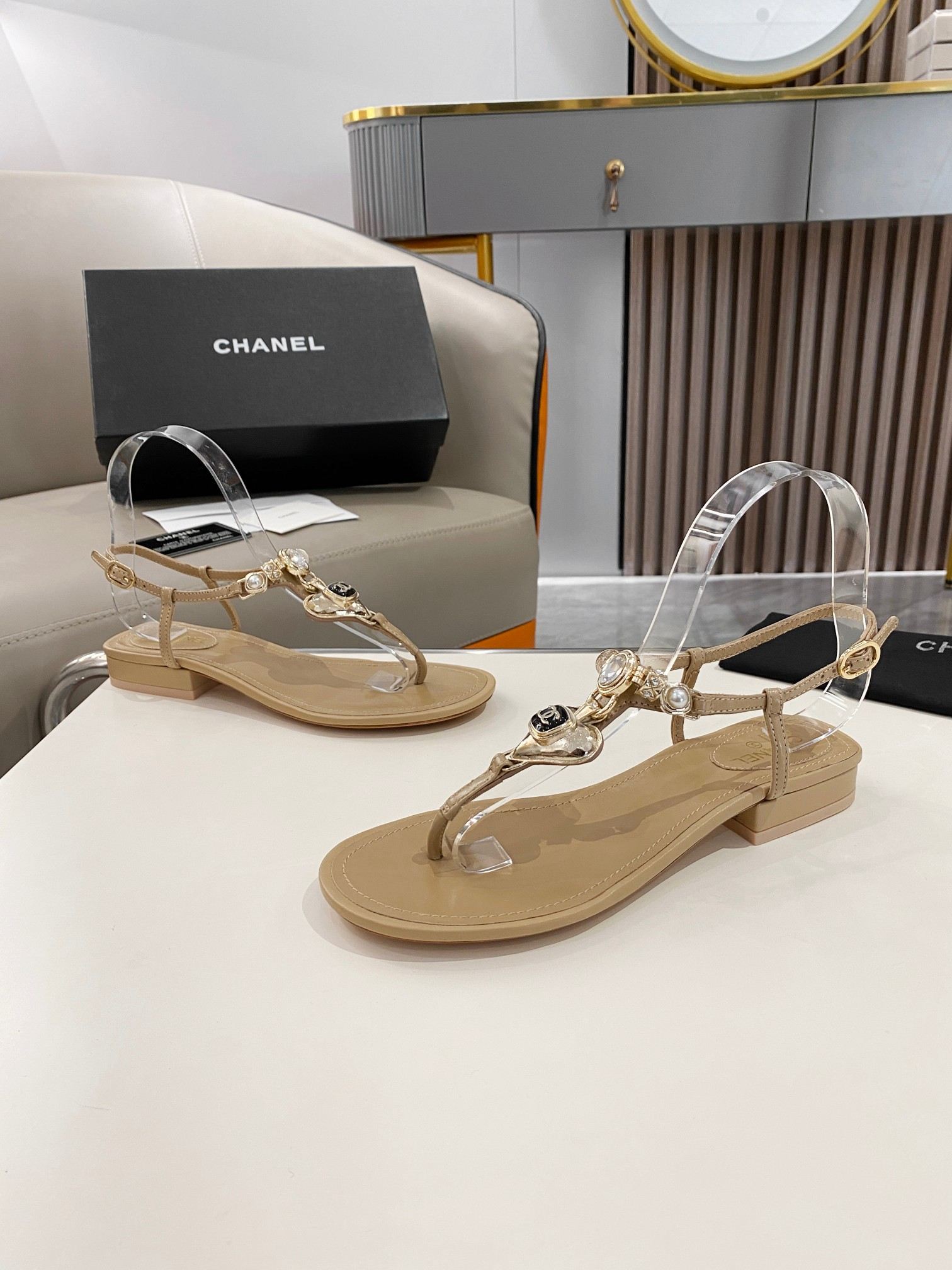 Chanel Crystal Low Heels Flip Flops Brown For Women - Image 9