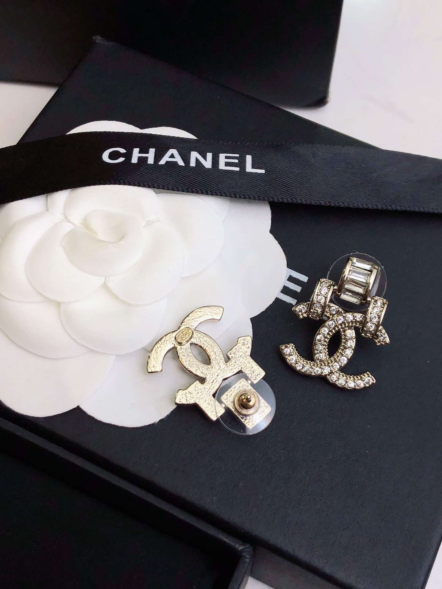 Chanel Double C Earrings Gold For Women - Image 4