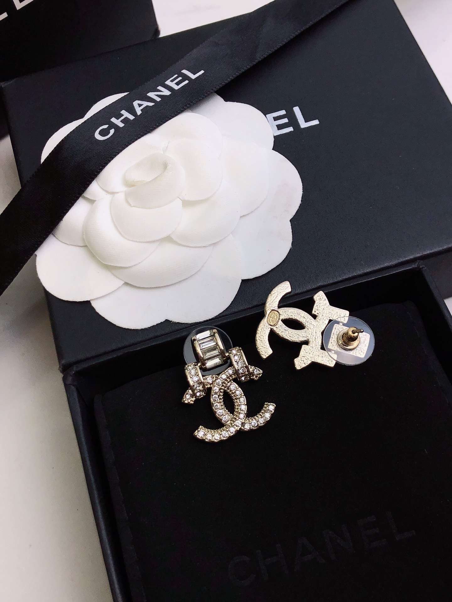 Chanel Double C Earrings Gold For Women - Image 2
