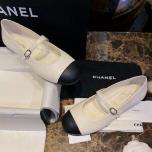 Chanel Interlocking CC Logo Mary Jane Flats White For Women