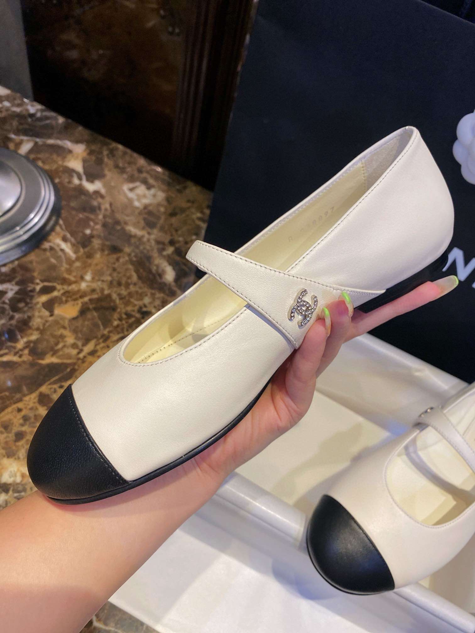 Chanel Interlocking CC Logo Mary Jane Flats White For Women - Image 6