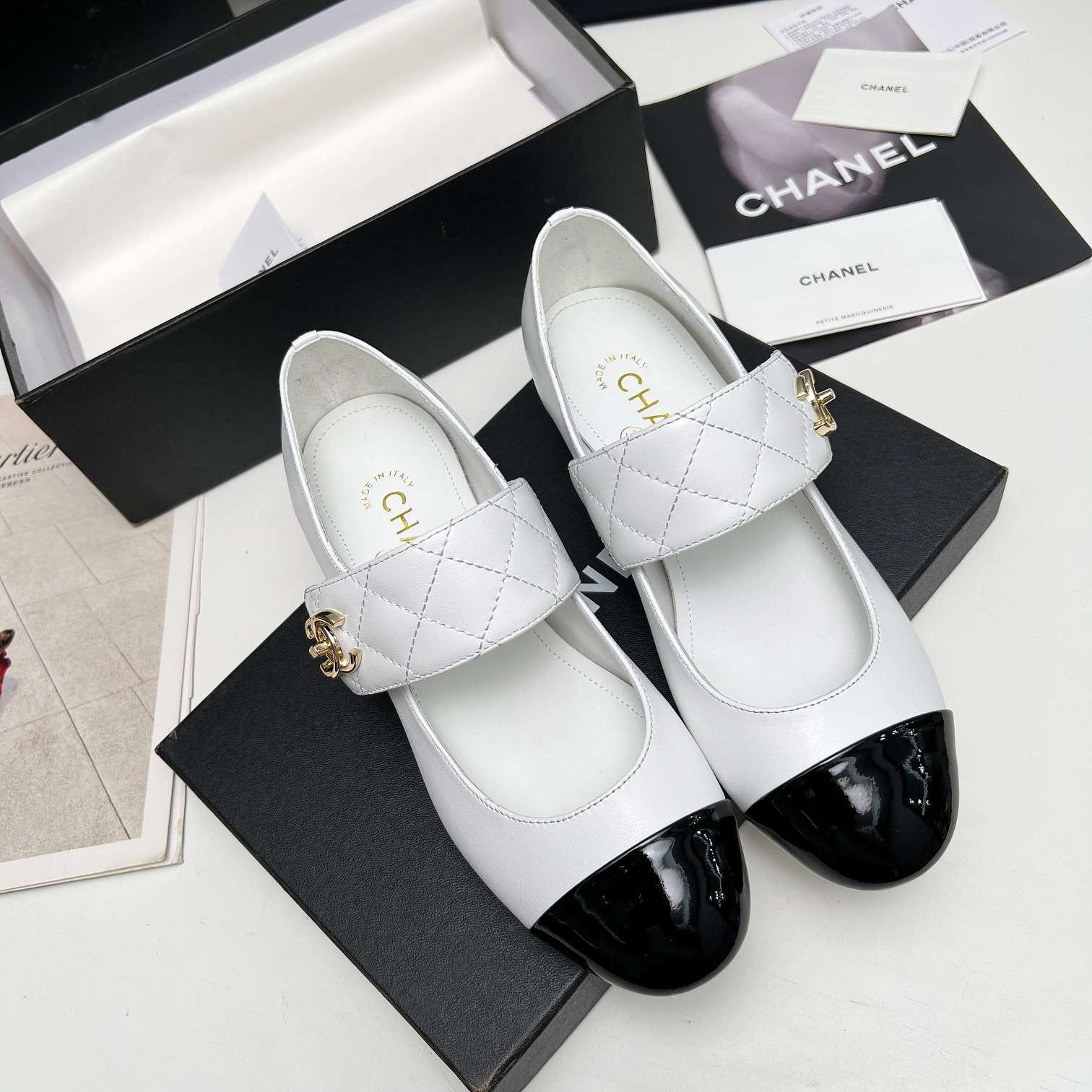 Chanel Logo CC Mary Jane White For Women - Image 7