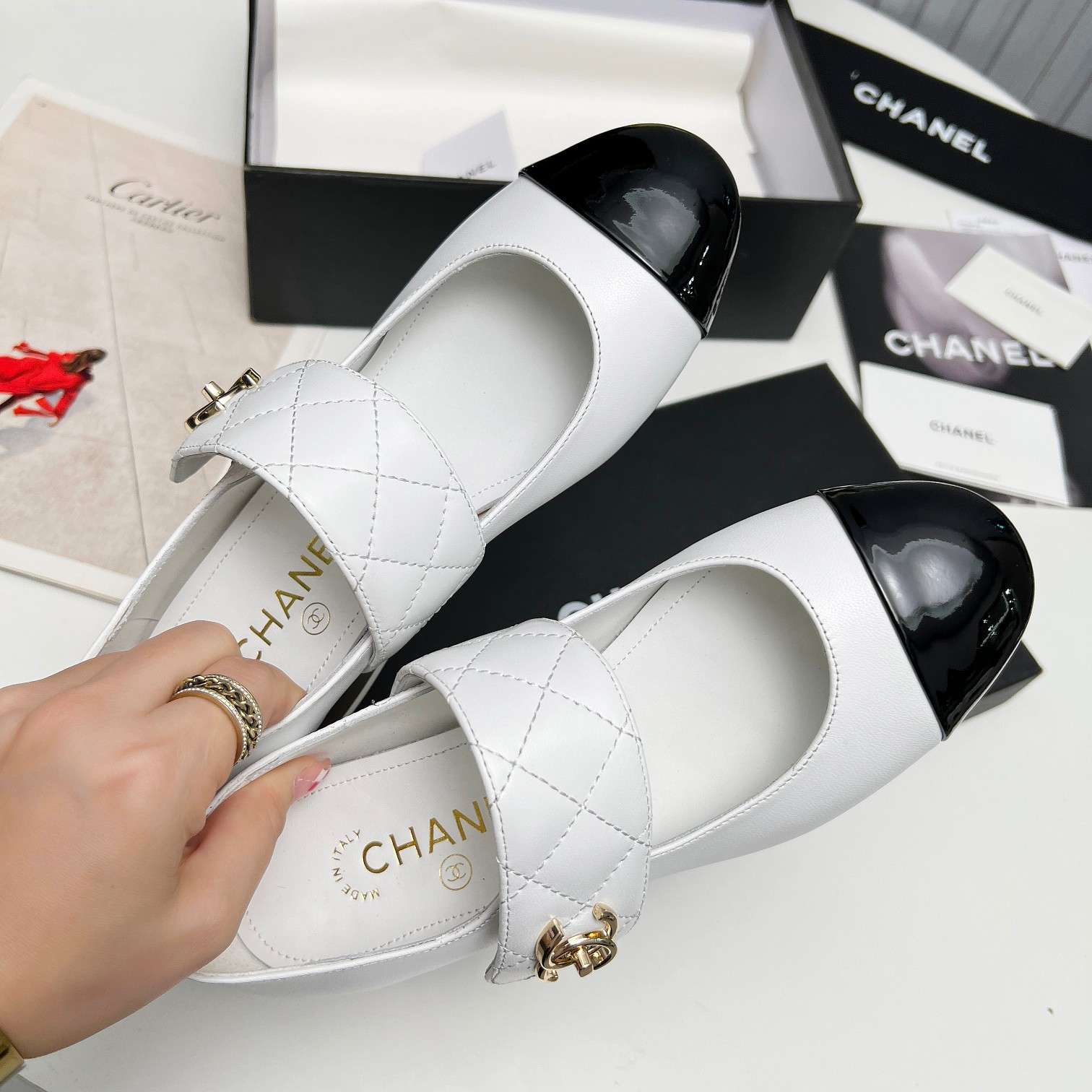 Chanel Logo CC Mary Jane White For Women - Image 5