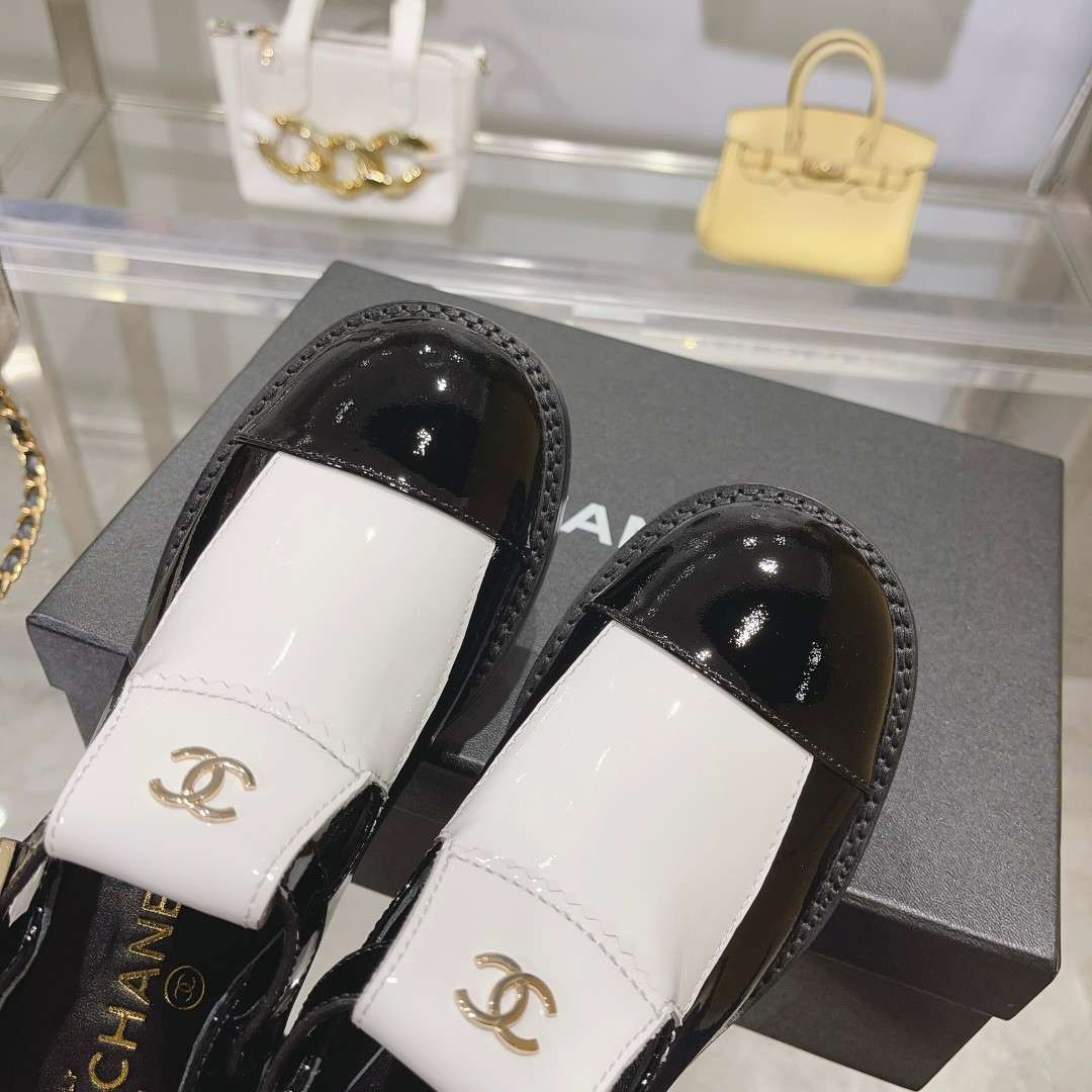 Chanel Mary Jane Loafers Hidden White For Women - Image 5
