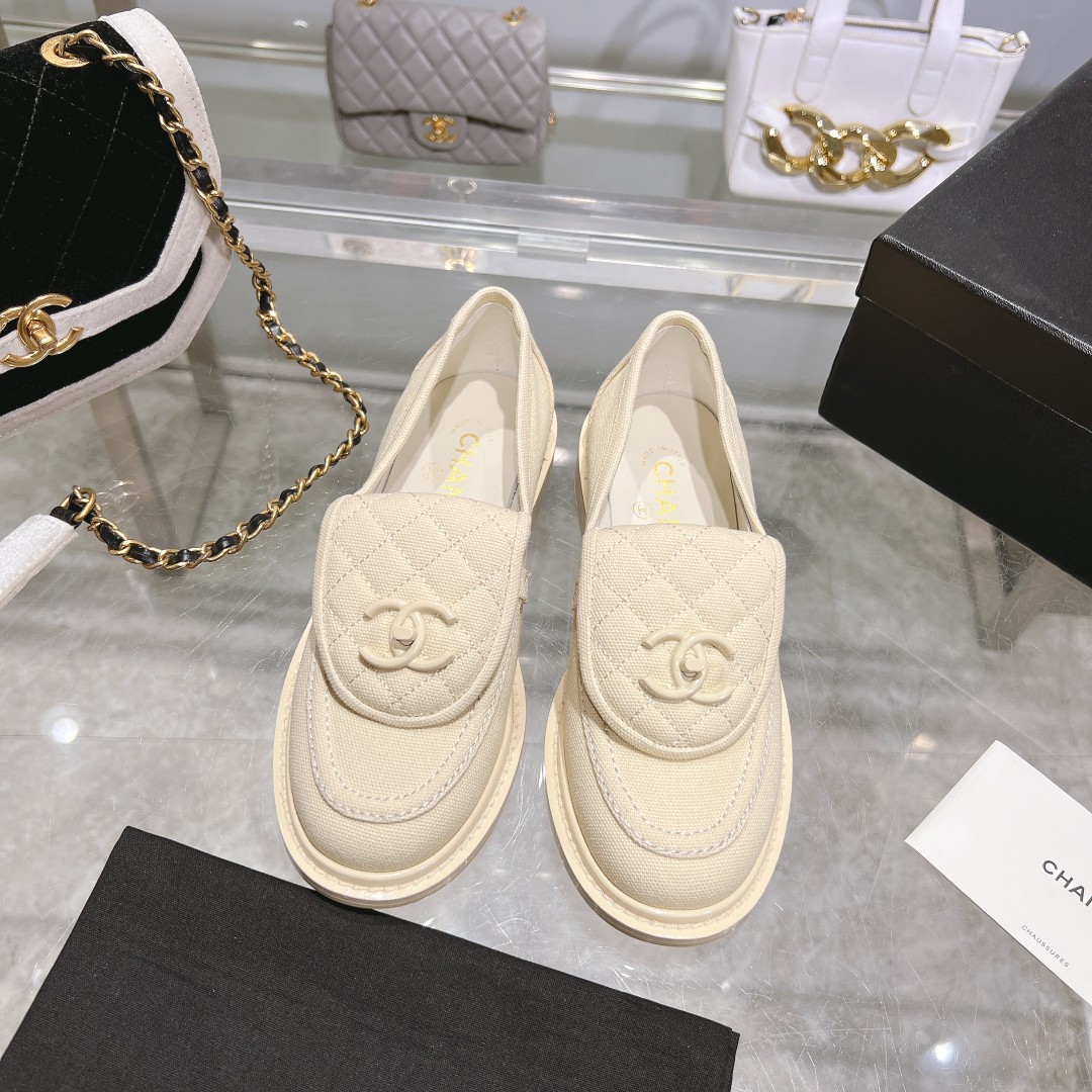 Chanel Moccasins White For Women - Image 9