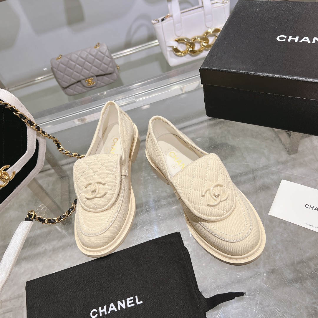 Chanel Moccasins White For Women - Image 10