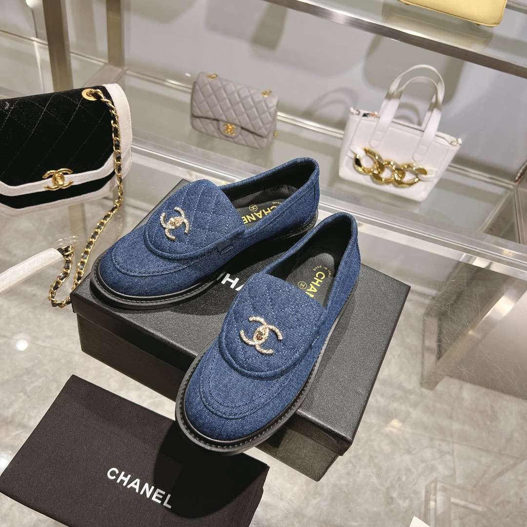 Chanel Moccasins Navy Blue For Women - Image 9