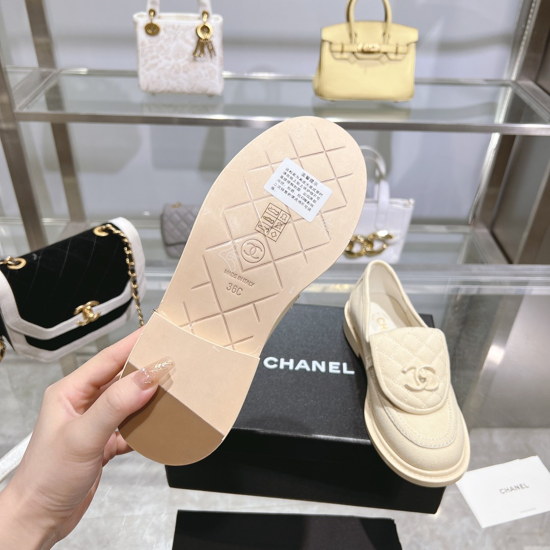 Chanel Moccasins White For Women - Image 2