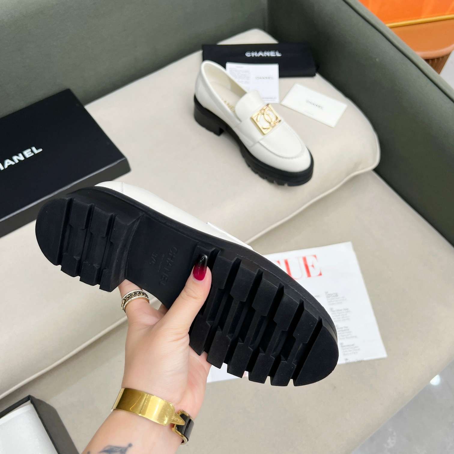 Chanel Romance CC Embellished Loafers White For Women - Image 2