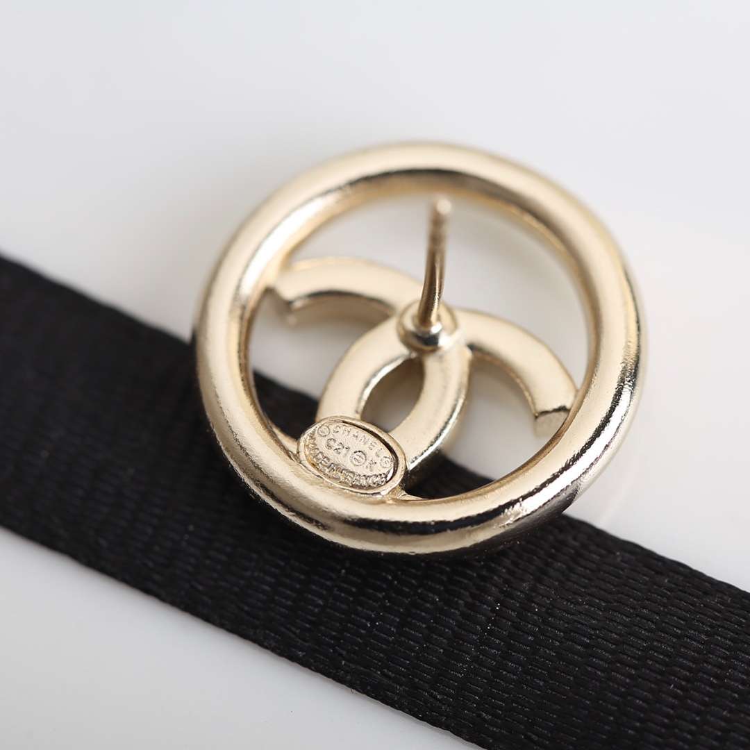 Chanel Stud Earrings Gold For Women - Image 5