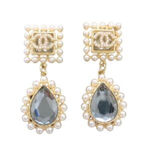 Chanel Dripping Pearls Earrings Gold For Women