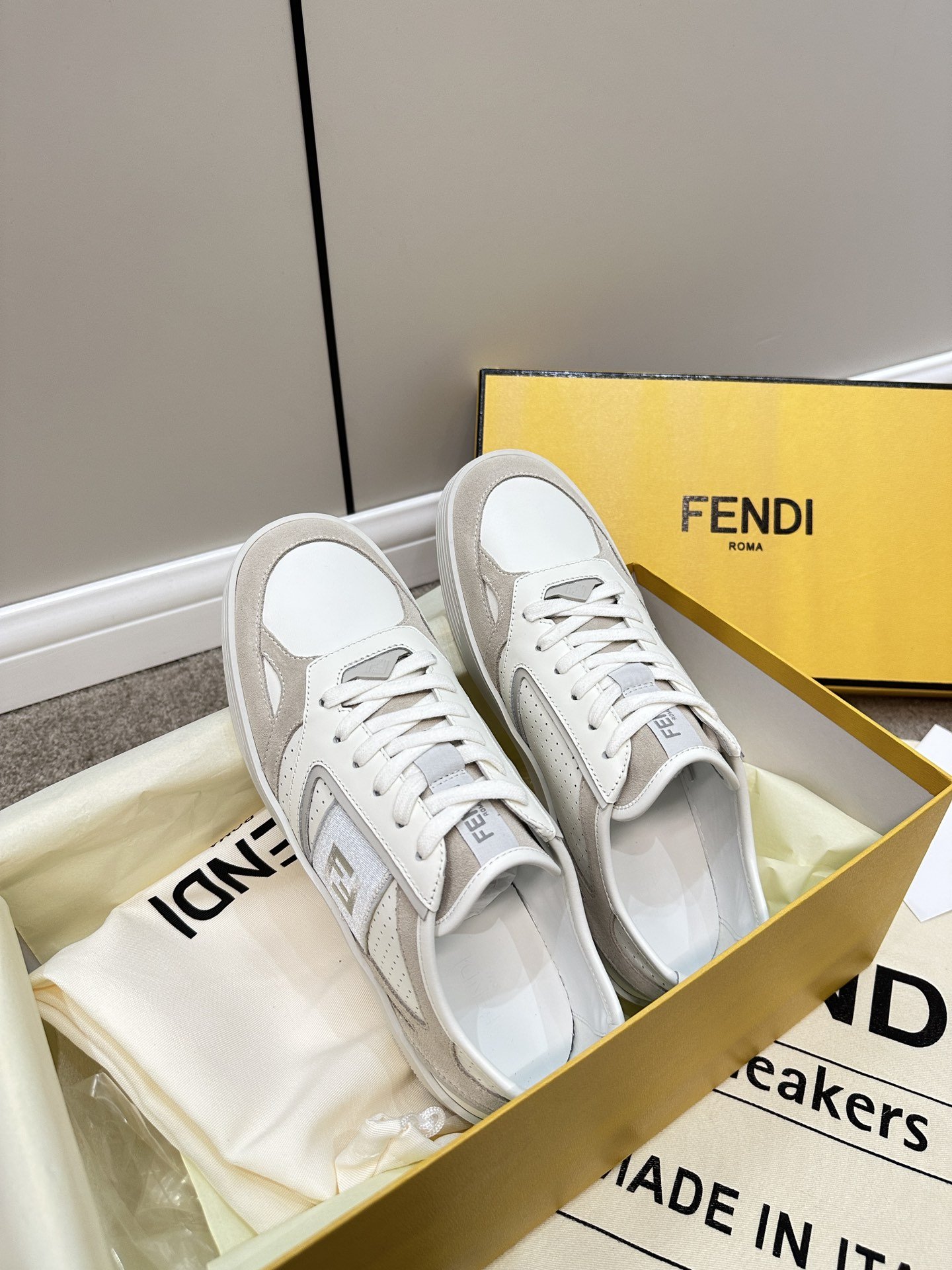 Fendi Lace-Up Sneakers Cream For Women - Image 4