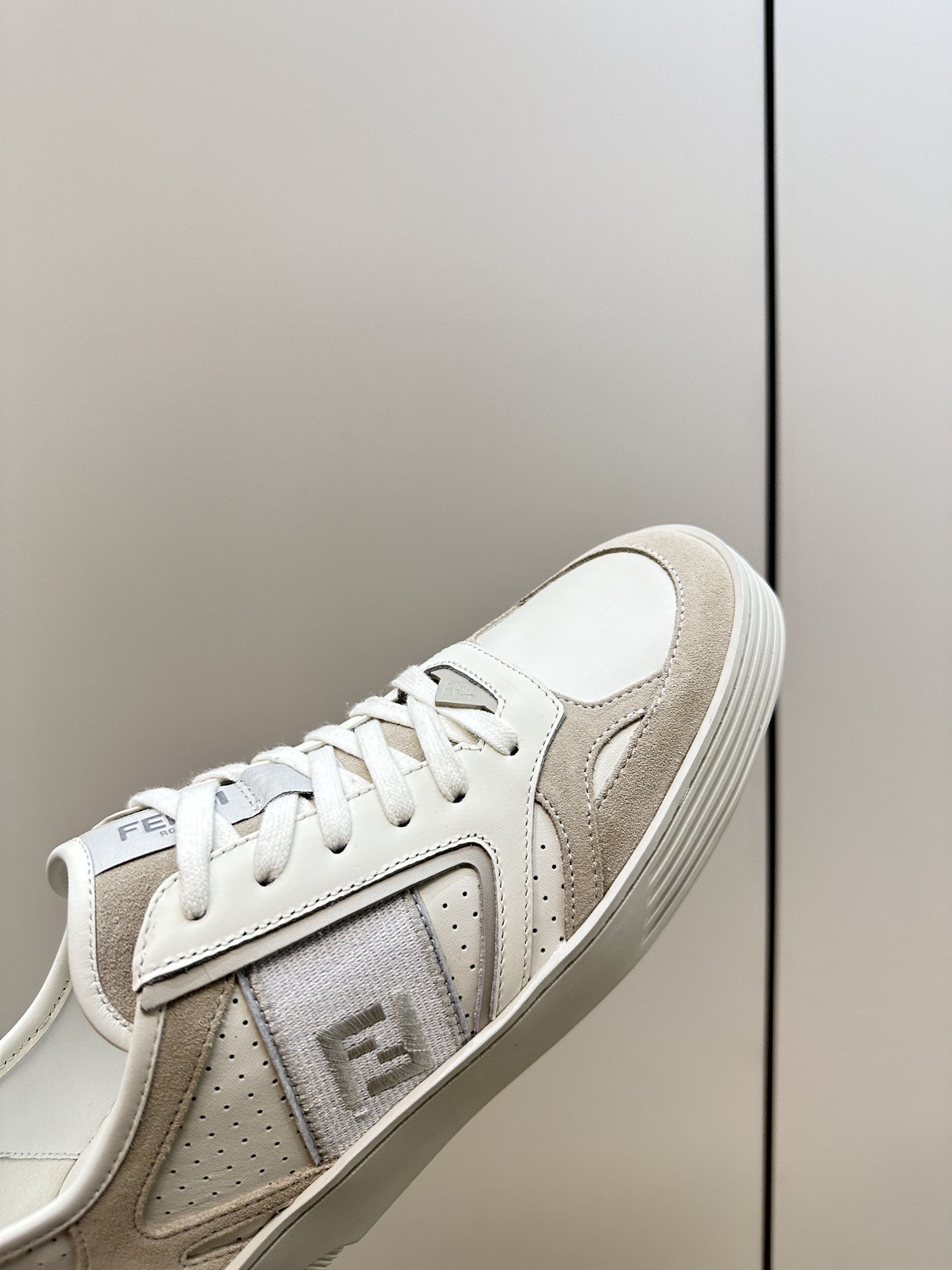 Fendi Lace-Up Sneakers Cream For Women - Image 3