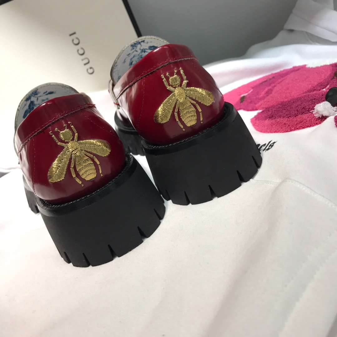 Gucci Lug Sole Horsebit Accent Loafers Burgundy For Women - Image 3