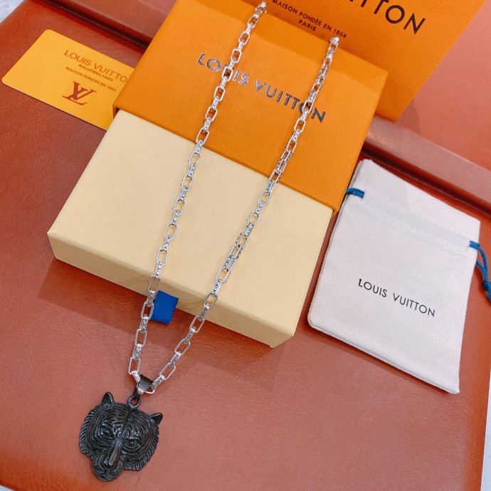 Louis Vuitton Leash Necklace Silver For Women - Image 2