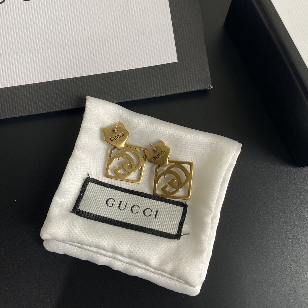 Gucci Leopard Rhombus Earrings Gold Tone For Women - Image 4
