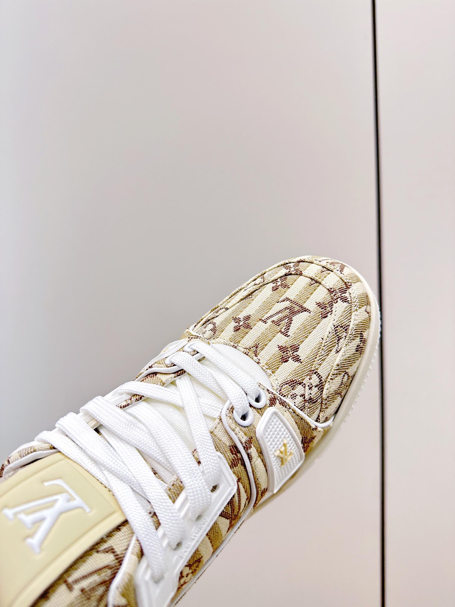 Louis Vuitton Retro Basketball Sneakers Cream For Women - Image 10