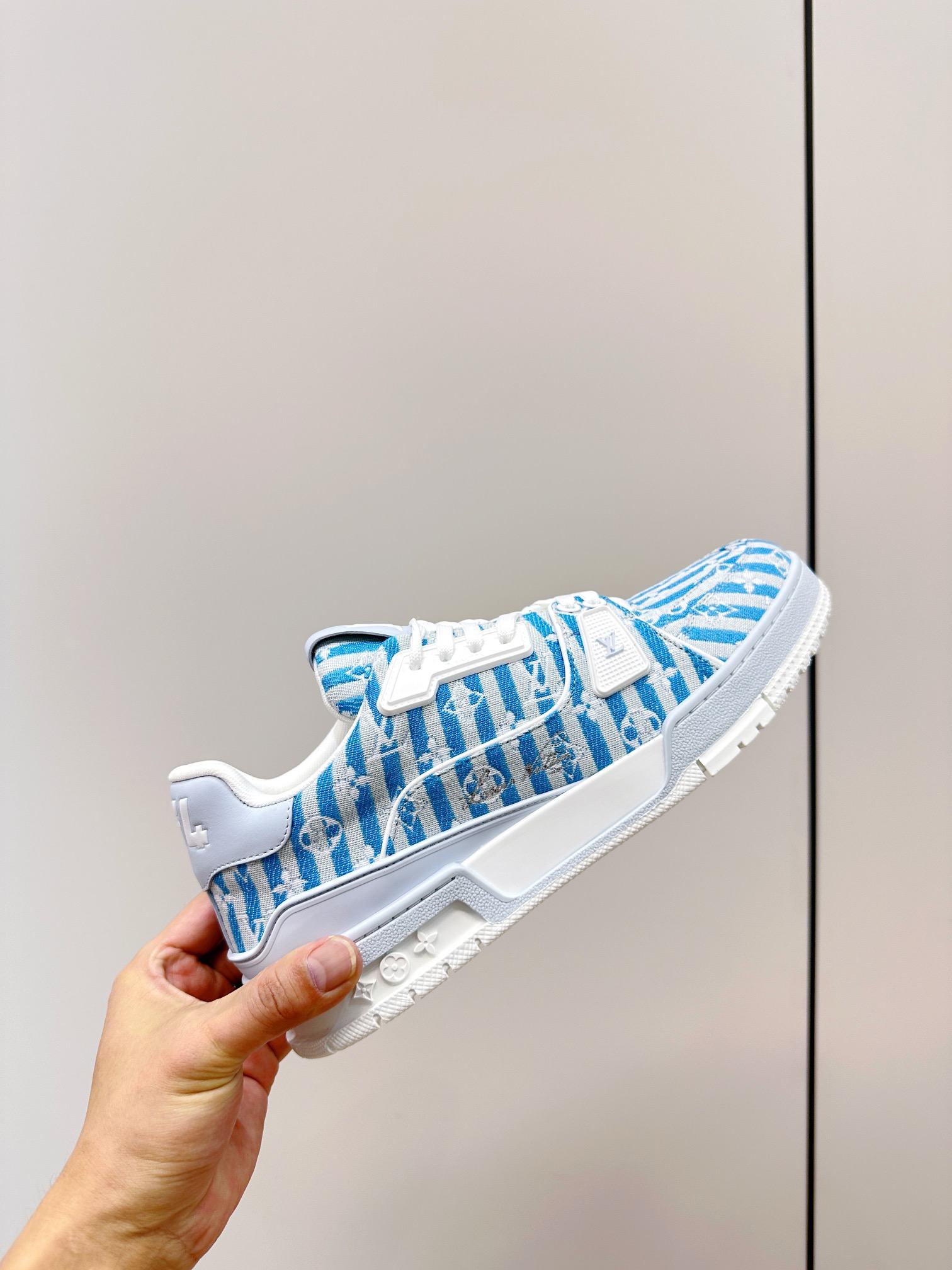 Louis Vuitton Retro Basketball Sneakers Blue For Women - Image 8