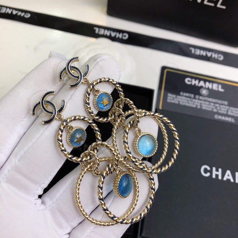 Chanel Multi Circles Earrings Gold Tone For Women - Image 9