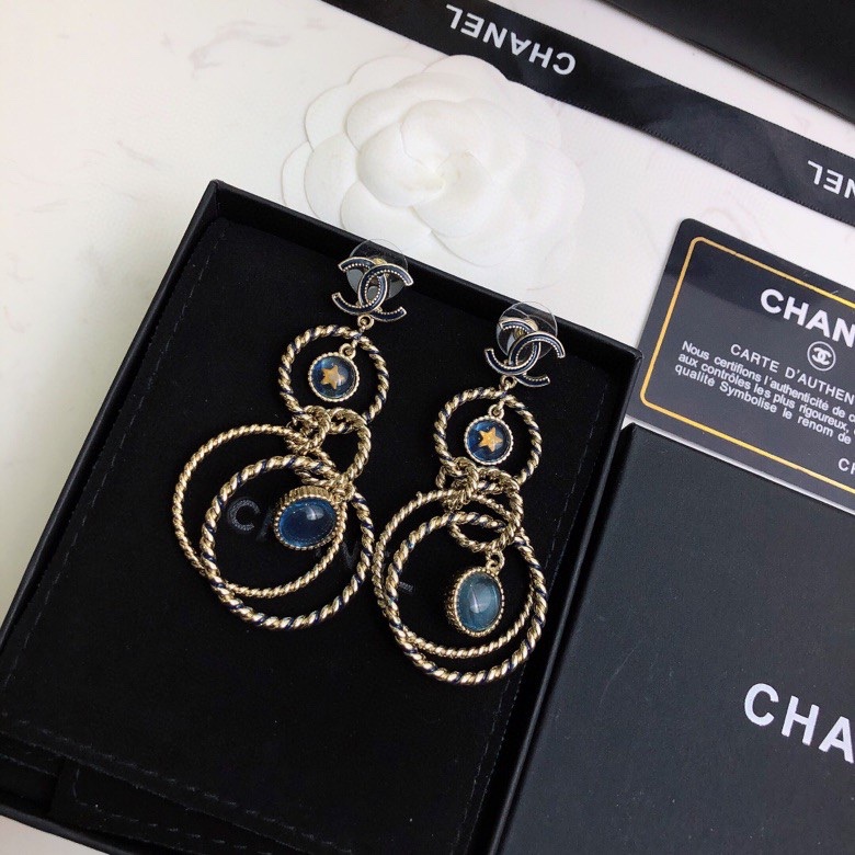 Chanel Multi Circles Earrings Gold Tone For Women - Image 8