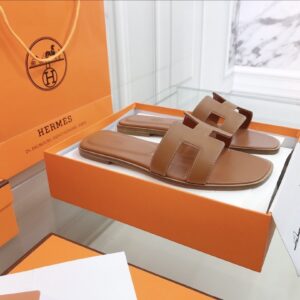 Hermes  Oran Sandal Brown For Women H021056Z 03350 – 36 EU – 5 US – 23 Cm – 9.05 In