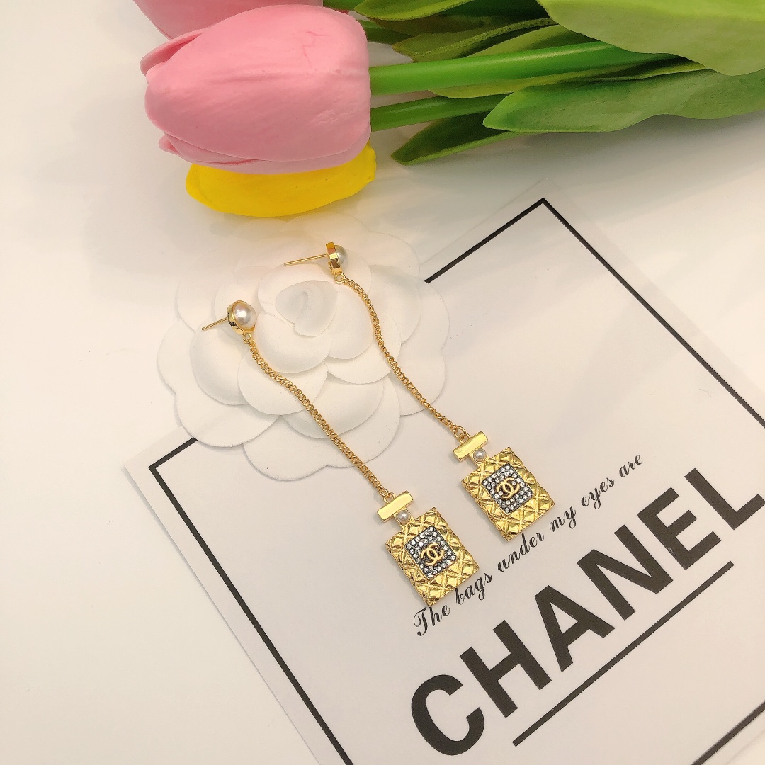 Chanel Perfume Bottle Heart Earrings Gold For Women - Image 4