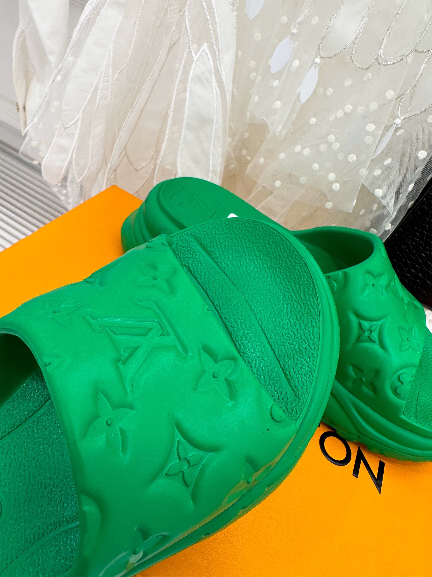 Louis Vuitton Pool 55 Flat Comfort Mule Green For Women 1AB3F9 - Image 3