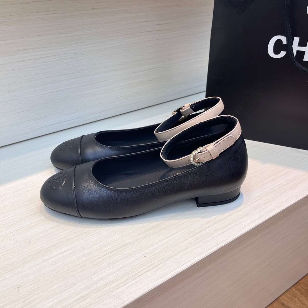 Chanel Round Toe Flats Buckle Strap Pearl Black For Women - Image 6