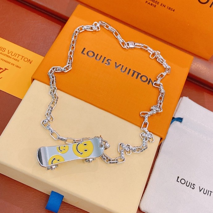Louis Vuitton Skateboard Necklace Silver For Women - Image 2