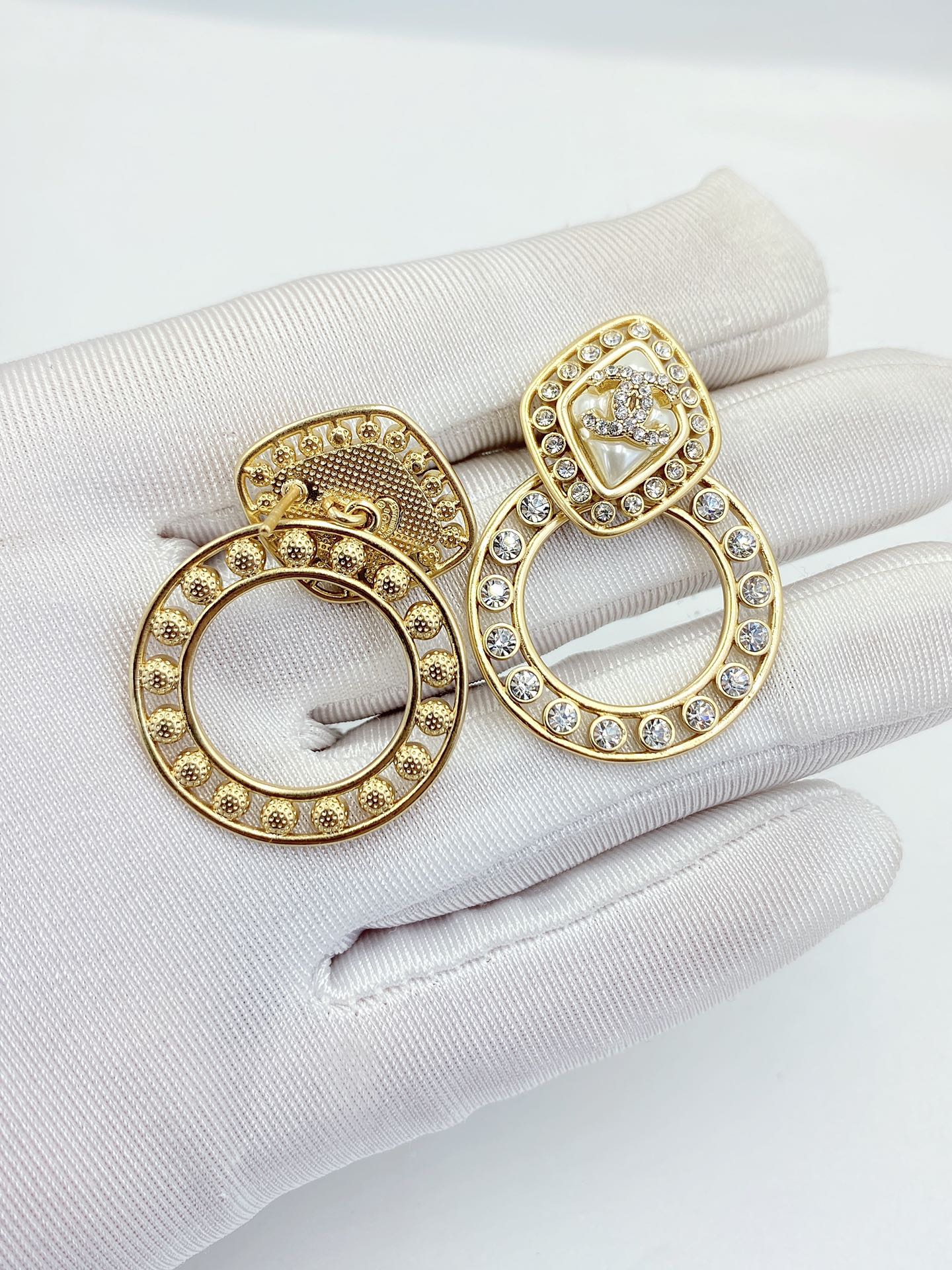 Chanel Sparkling Stone Border Earrings Gold Tone For Women - Image 7