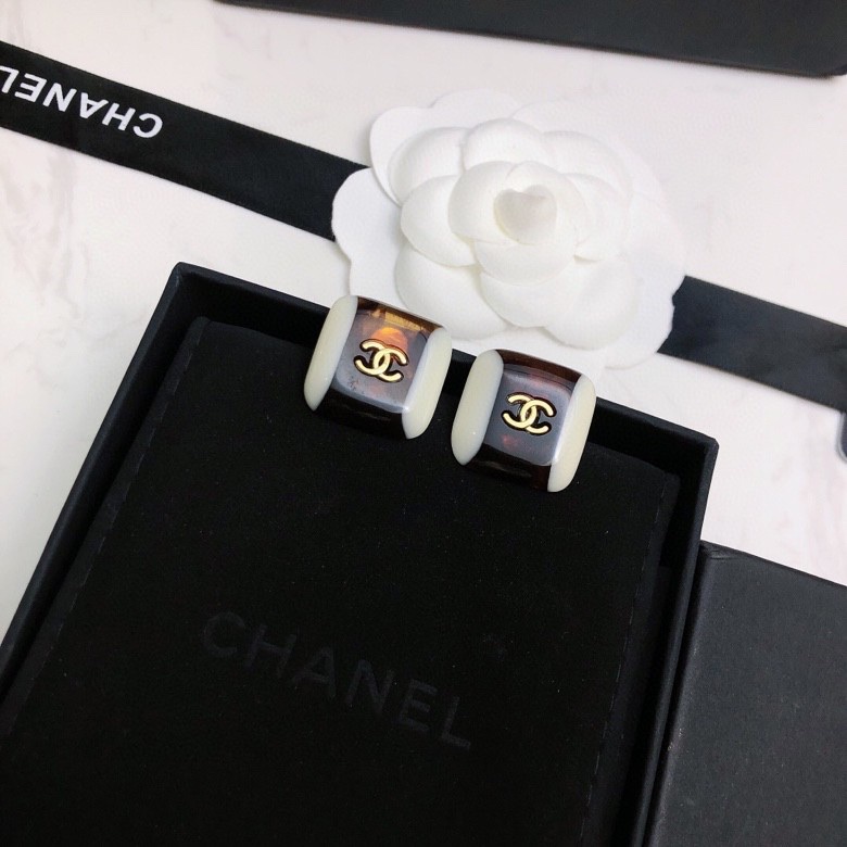 Chanel Stud Earrings Black For Women - Image 2