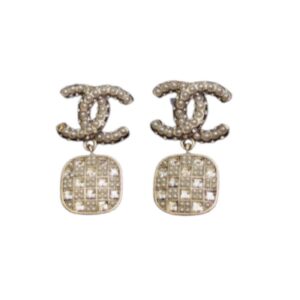 Chanel Stud Earrings Gold For Women