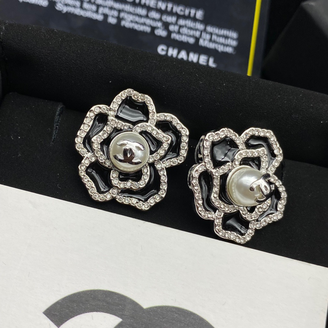 Chanel Sweet Lady Camellia Earrings Black For Women - Image 6