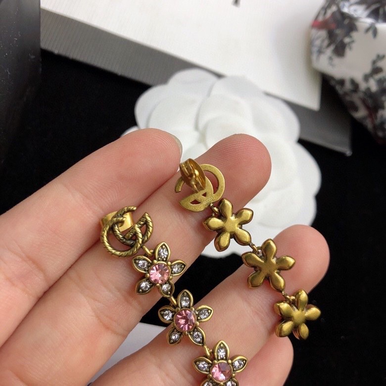 Gucci Triple Flower GG Earrings Gold Tone For Women - Image 5