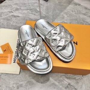 Louis Vuitton Women’s Pool Pillow Flat Comfort Mule Sliver For Women LV 1AACEM