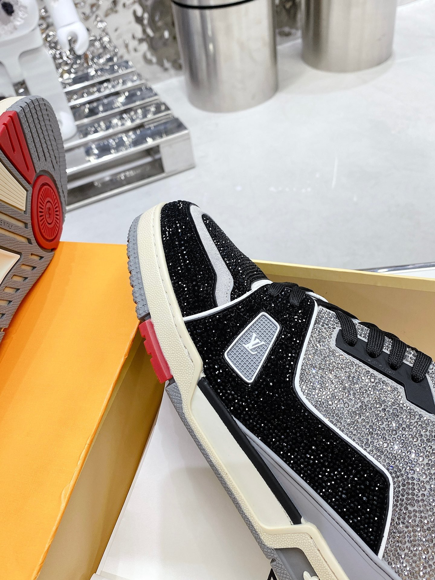 Louis Vuitton Women’s LV Trainers Black For Women LV - Image 6