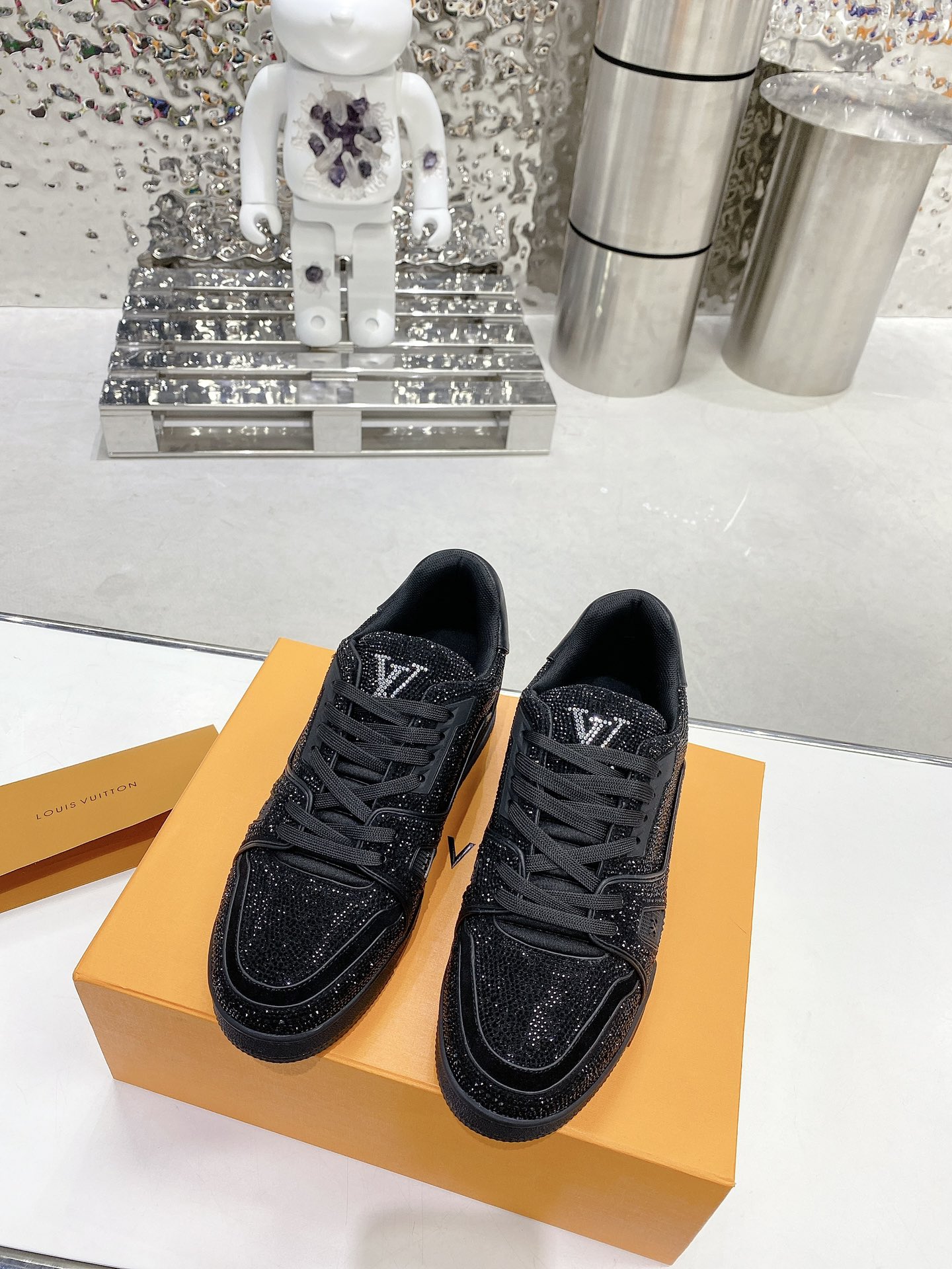 Louis Vuitton Women’s LV Trainers Black For Women LV - Image 6