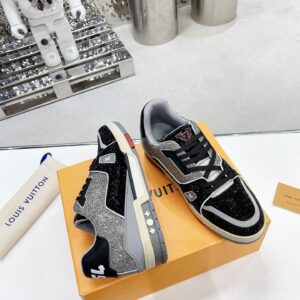 Louis Vuitton Women’s LV Trainers Black For Women LV